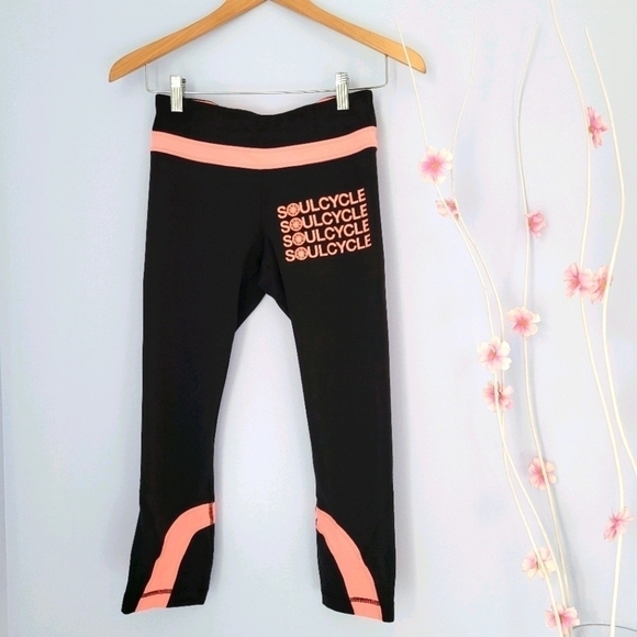 LULULEMON SoulCycle Run: Inspired Crop II - Picture 3 of 10